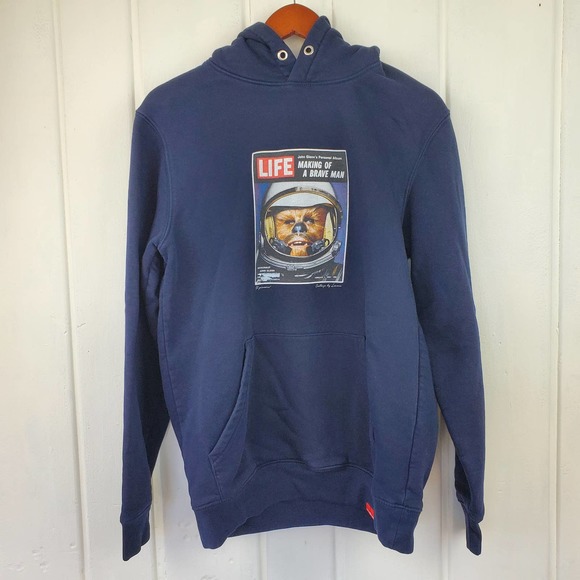 Lance & Malone Navy Blue Vegan Chewbacca Life Magazine Graphic Hoodie US Small - Picture 2 of 11